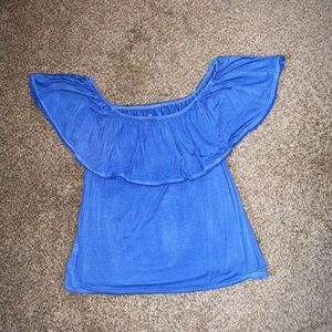 Blue of the shoulder top
